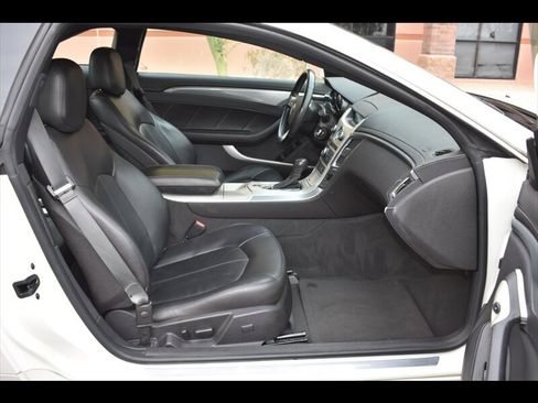 Used 2013 Cadillac CTS Coupe RWD image 24