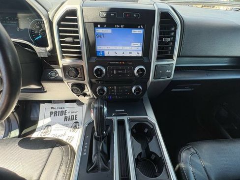 Used 2018 Ford F150 Lariat w/ Equipment Group 502A Luxury AWD/4WD image 19