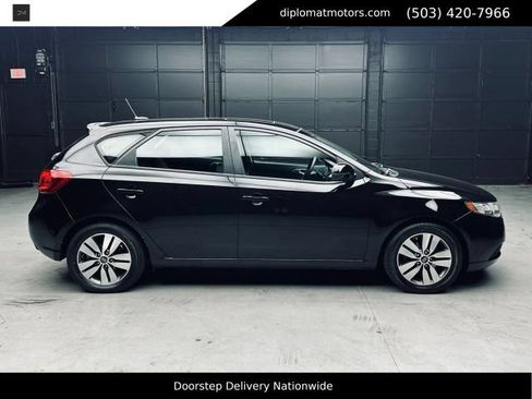 Used 2013 Kia Forte EX FWD image 8