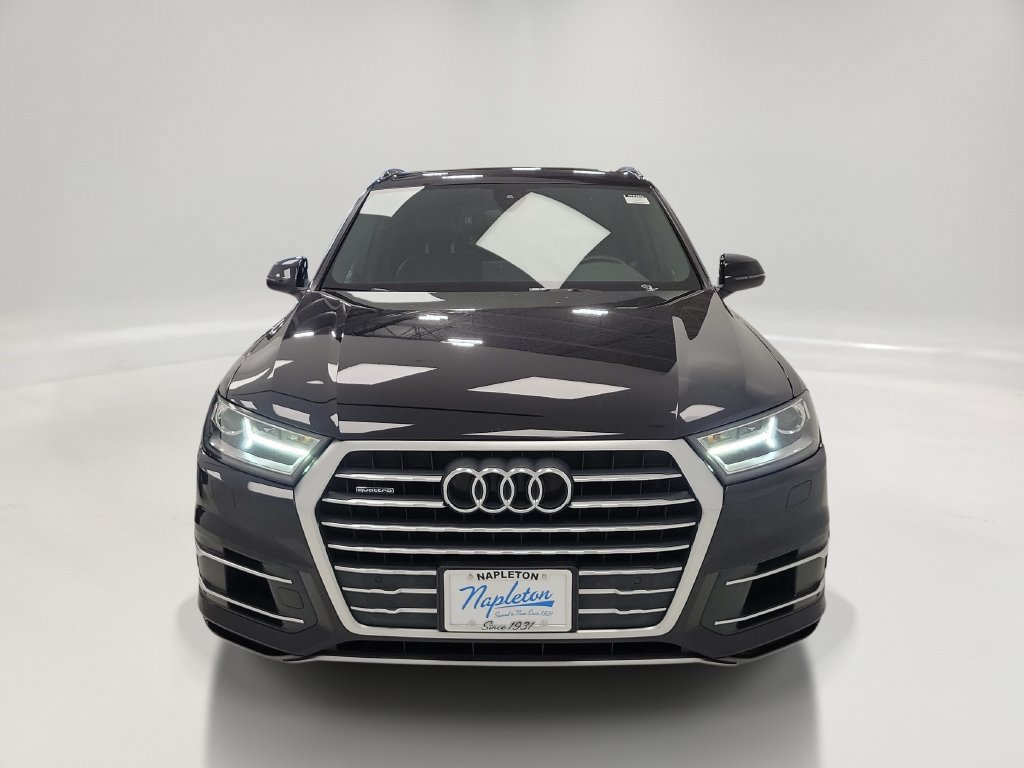 Used 2018 Audi Q7 3.0T Premium AWD/4WD image 2