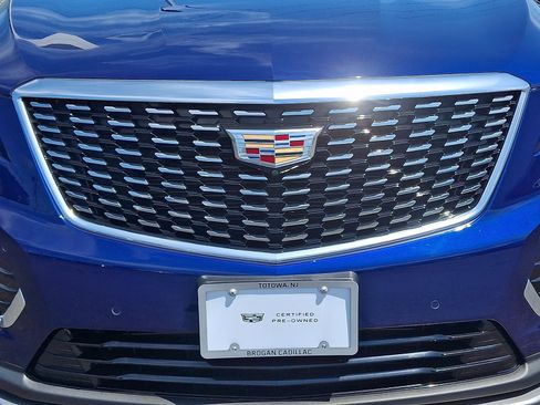 Certified 2023 Cadillac XT5 Premium Luxury w/ Technology Package AWD/4WD image 9