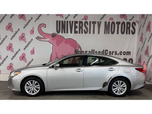 Used 2013 Lexus ES 350 w/ Premium Pkg image 9