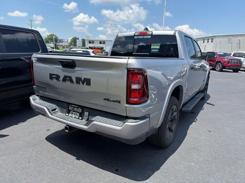 Used 2025 RAM 1500 Big Horn AWD/4WD image 22