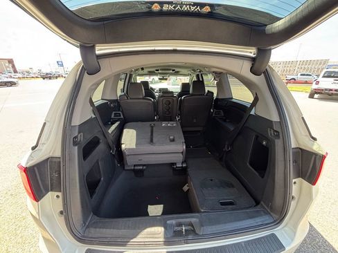 Used 2018 Honda Odyssey EX-L image 7