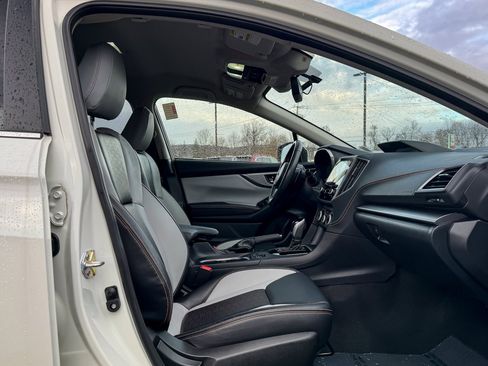 Certified 2022 Subaru Crosstrek 2.5i Limited image 9