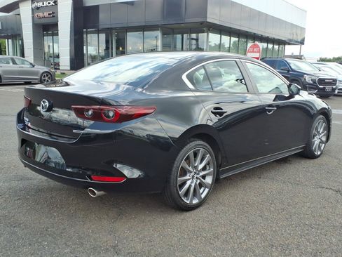 Used 2024 MAZDA MAZDA3 s FWD image 3