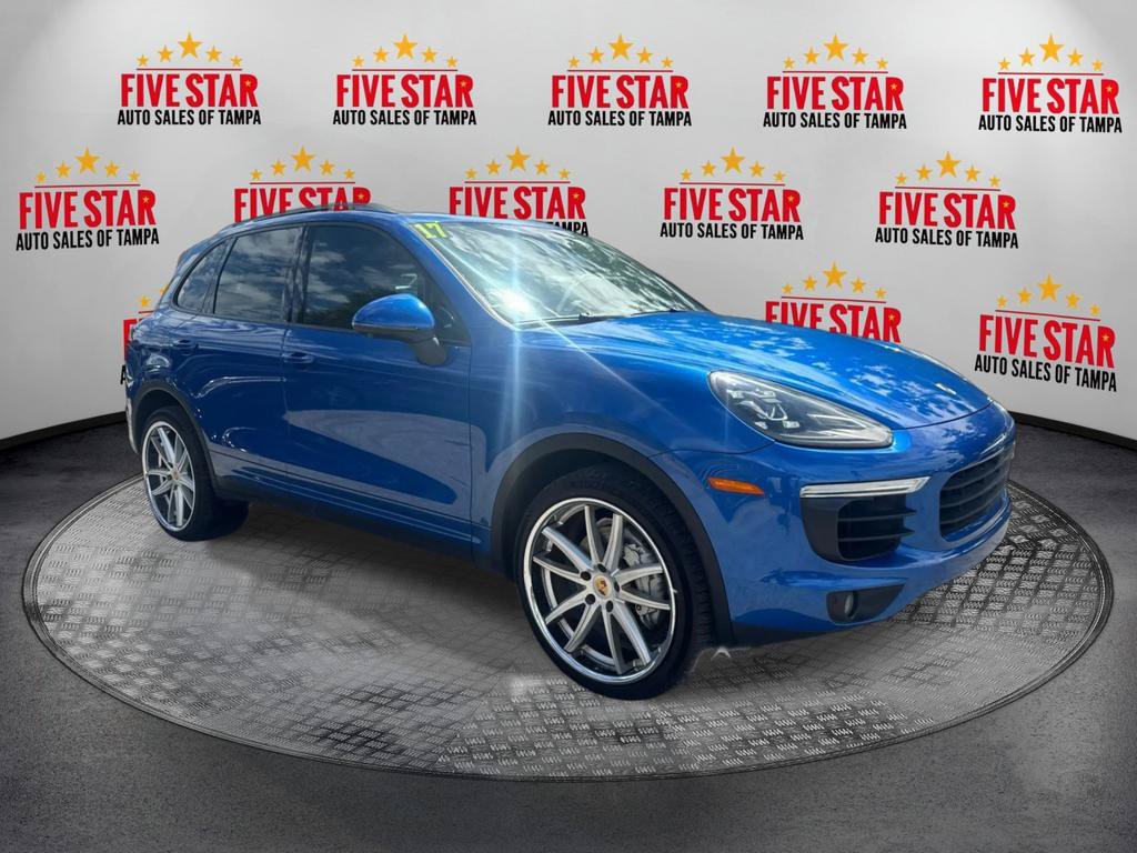 Used 2017 Porsche Cayenne S AWD/4WD image 1