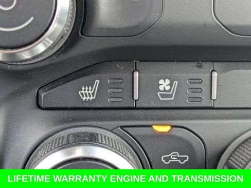 Used 2021 RAM 1500 Laramie AWD/4WD image 24