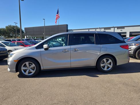 Used 2019 Honda Odyssey EX-L image 5