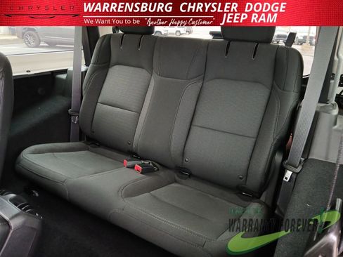 Used 2018 Jeep Wrangler Sport image 13