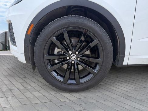 Used 2024 Jaguar E-PACE R-Dynamic SE AWD/4WD image 9