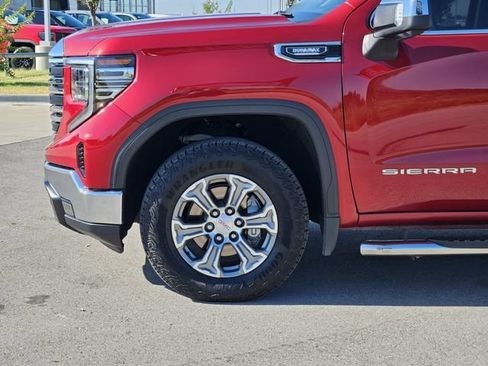 Used 2024 GMC Sierra 1500 SLT w/ SLT Convenience Package AWD/4WD image 10