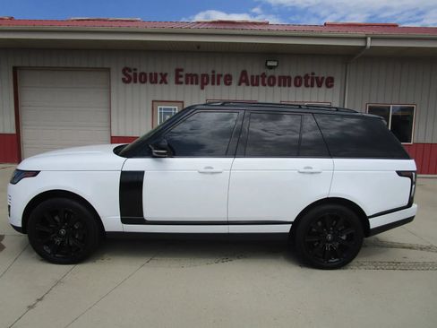 Used 2020 Land Rover Range Rover HSE AWD/4WD image 2