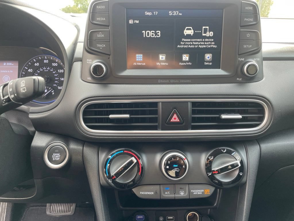 Used 2021 Hyundai Kona SEL FWD image 12