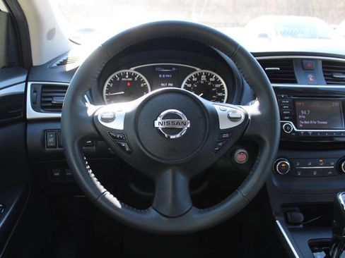 Used 2017 Nissan Sentra SV image 35