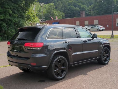Used 2015 Jeep Grand Cherokee Altitude AWD/4WD image 4
