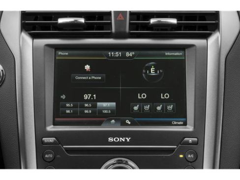 Used 2015 Ford Fusion Titanium image 10