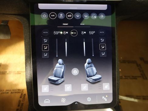Used 2024 Lucid Air Touring AWD/4WD image 46