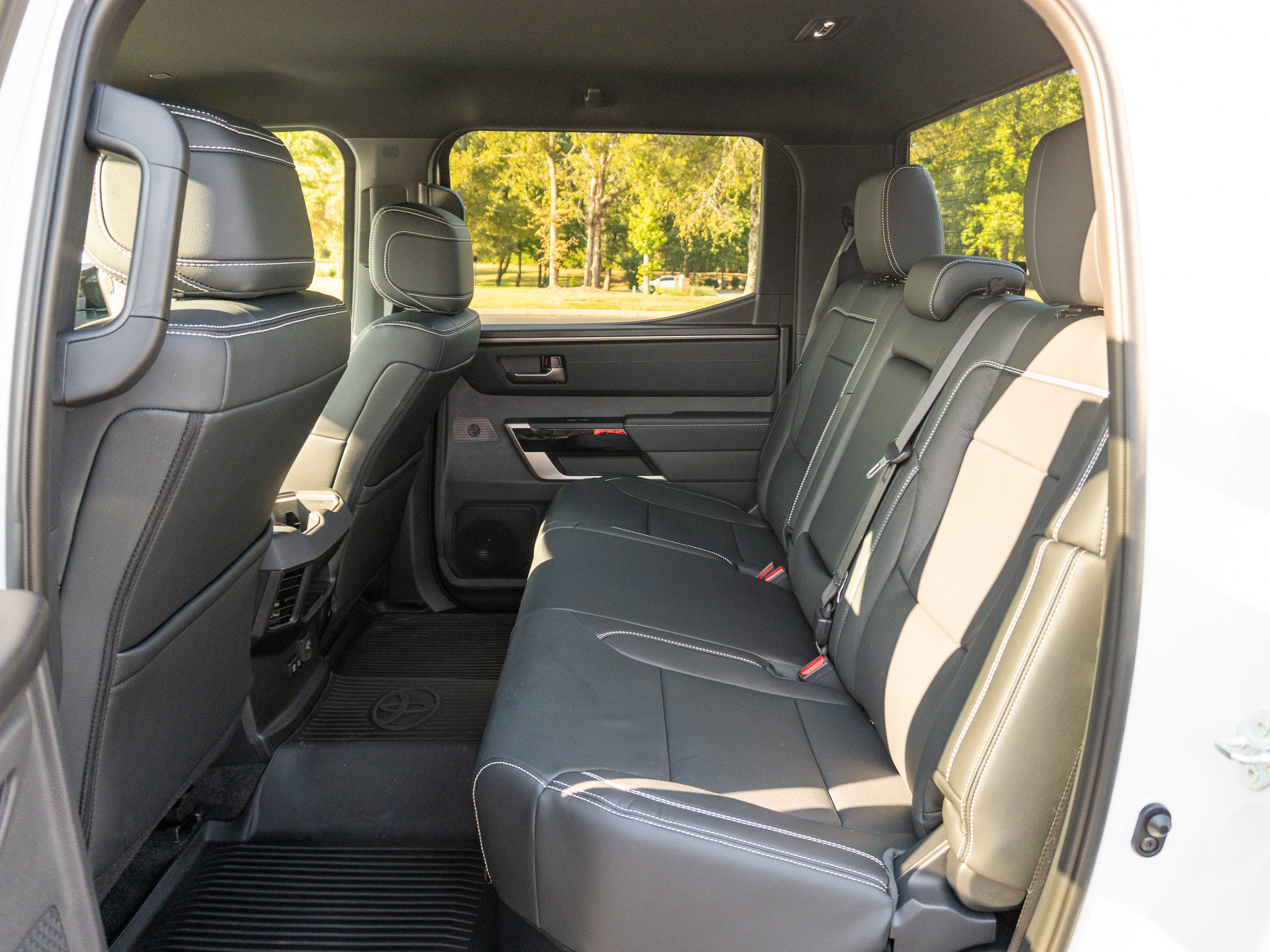 Used 2026 Toyota Tundra Limited w/ Power Package RWD image 15