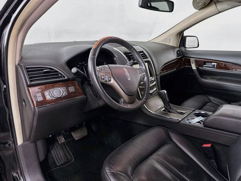 Used 2014 Lincoln MKX AWD w/ Equipment Group 102A image 14