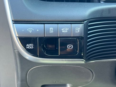 New 2025 Hyundai Ioniq 5 SEL image 27