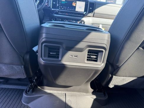 New 2026 Chevrolet Silverado 1500 LT Trail Boss w/ Convenience Package II AWD/4WD image 12