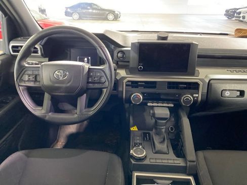 Used 2024 Toyota Tacoma SR5 AWD/4WD image 11