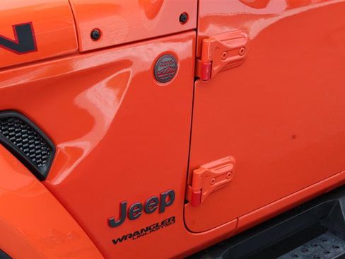 Used 2019 Jeep Wrangler Unlimited Rubicon w/ Steel Bumper Group AWD/4WD image 28