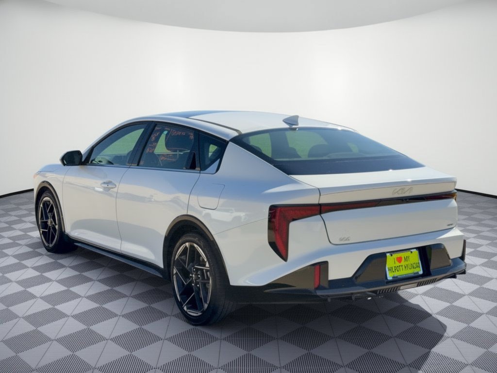 Used 2025 Kia K4 GT-Line w/ GT-Line Premium Package FWD image 3
