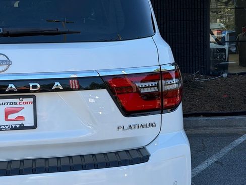 Used 2022 Nissan Armada Platinum w/ Captain's Chairs Package RWD image 16