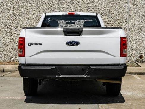 Used 2017 Ford F150 XL w/ Equipment Group 101A Mid image 8