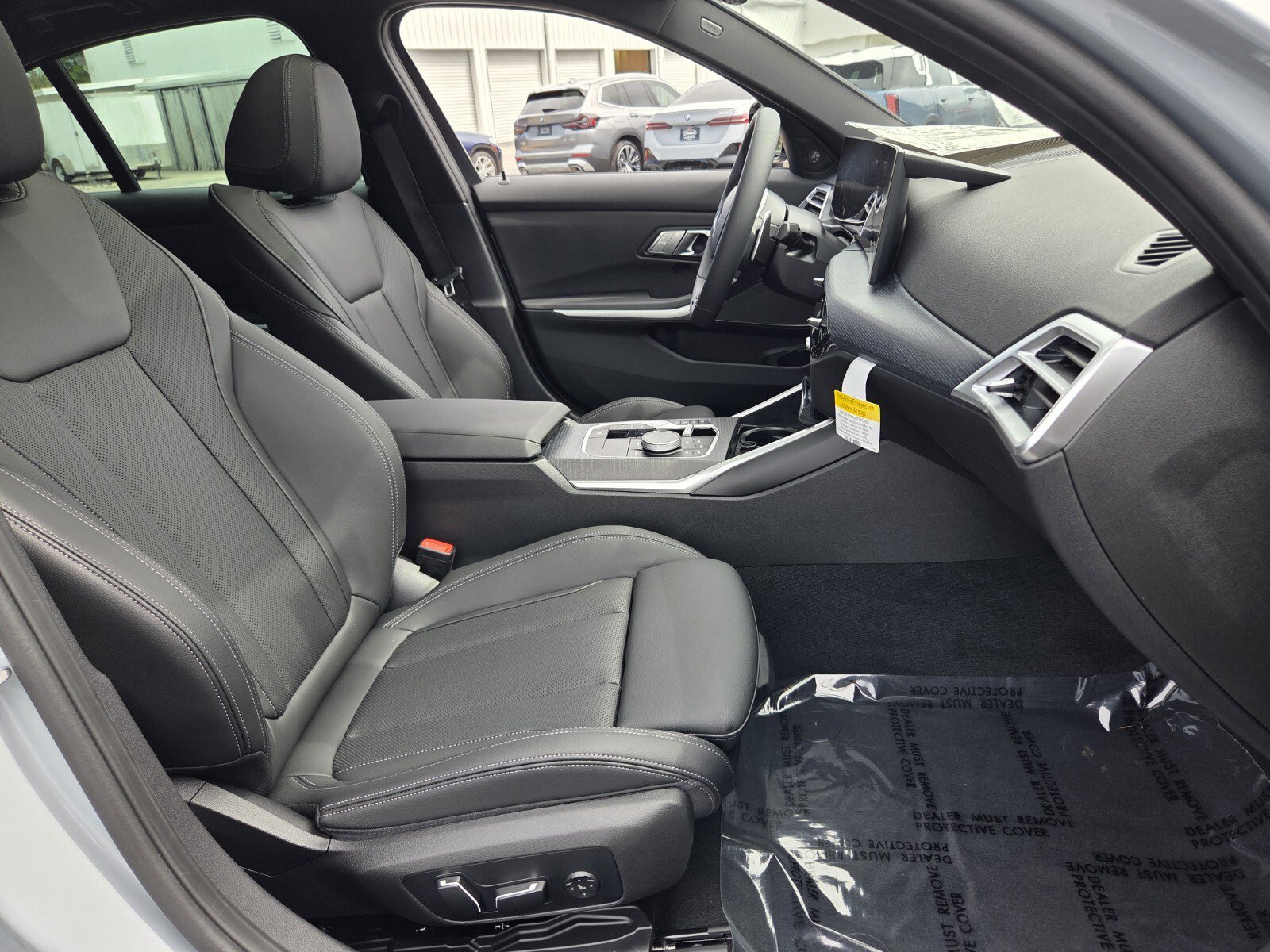 New 2026 BMW 330i Sedan w/ M Sport Package RWD image 17