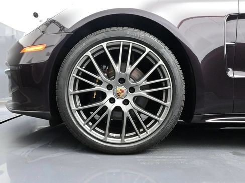 Certified 2023 Porsche Panamera 4 Platinum Edition AWD/4WD image 6