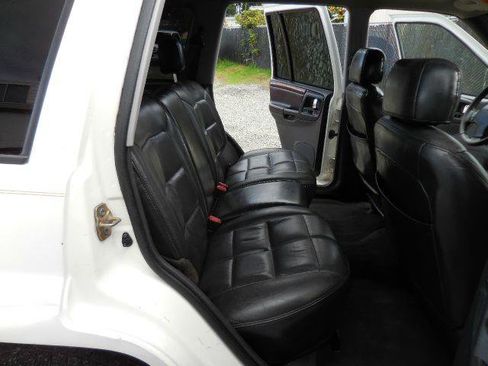 Used 1997 Jeep Grand Cherokee Limited image 17