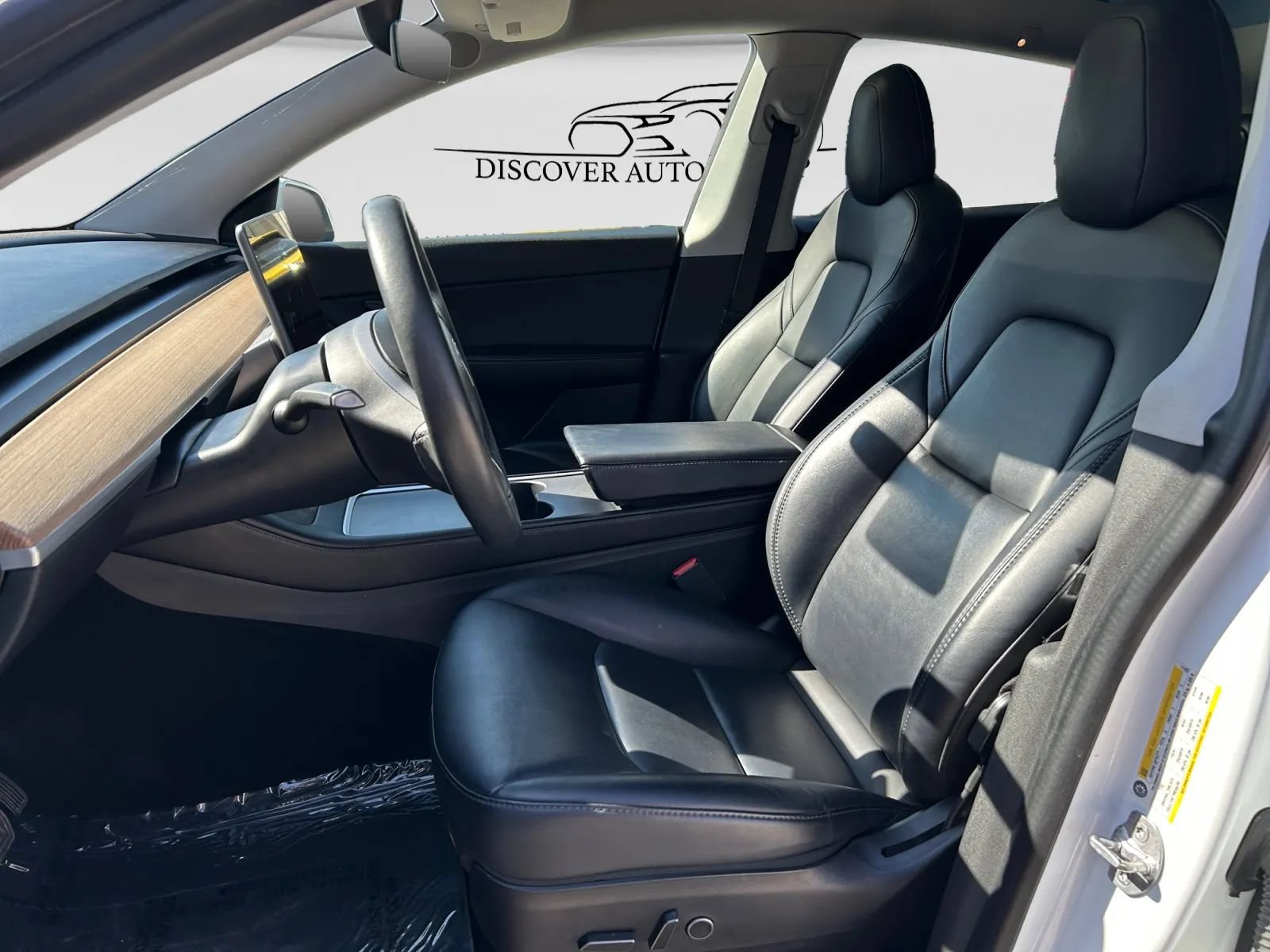 Used 2021 Tesla Model Y Long Range AWD/4WD image 11