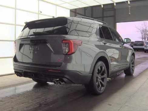 Used 2023 Ford Explorer ST w/ Equipment Group 401A image 6