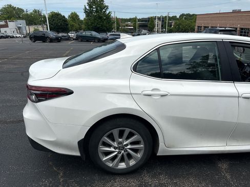 Used 2023 Toyota Camry LE FWD image 16