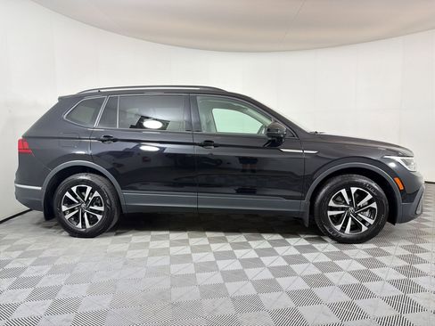 Used 2024 Volkswagen Tiguan S image 8