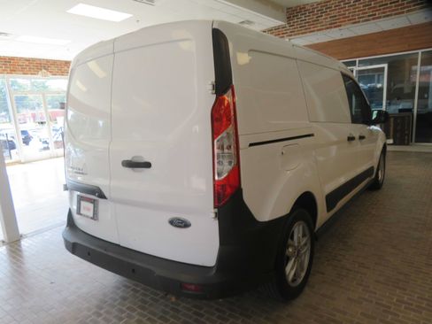 Used 2019 Ford Transit Connect XL FWD image 4