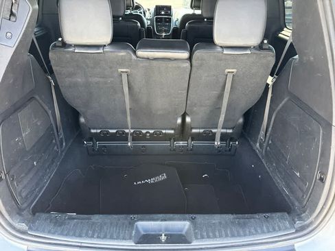 Used 2015 Dodge Grand Caravan R/T w/ Driver Convenience Group FWD image 7