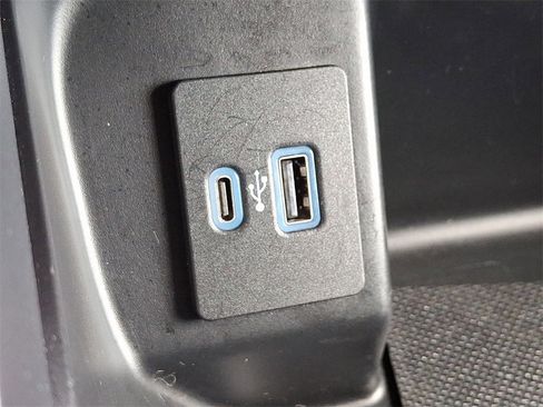 Used 2024 Ford F150 XLT w/ Mobile Office Package image 24