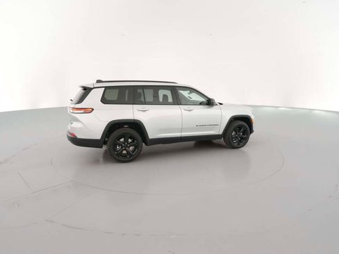 New 2025 Jeep Grand Cherokee L Limited w/ Black Appearance Package image 13