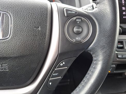 Used 2017 Honda Pilot EX-L image 24