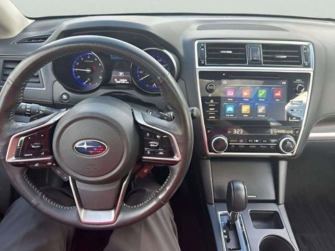 Used 2018 Subaru Outback 3.6R Touring w/ Popular Package #3 image 7