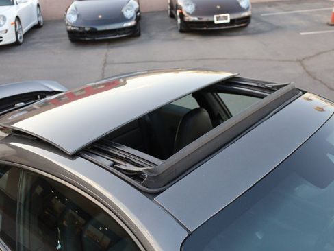 Used 2017 Porsche 911 Carrera 4S AWD/4WD image 51