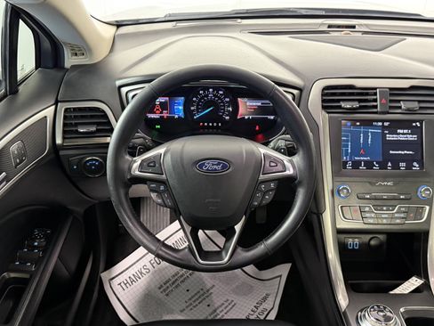 Certified 2019 Ford Fusion SEL image 11