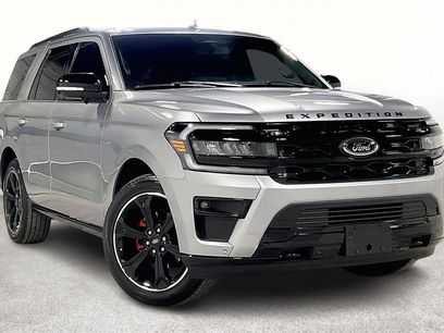 Used 2024 Ford Expedition Limited