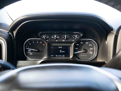 Used 2021 GMC Sierra 1500 SLE image 16