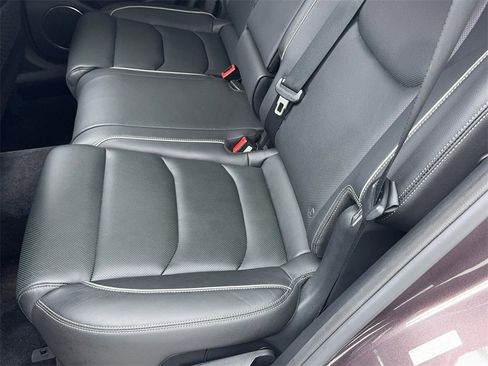 Used 2023 Genesis GV70 2.5T w/ Advanced Package image 44