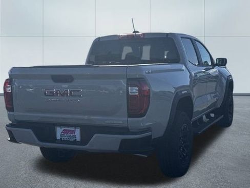 New 2026 GMC Canyon Elevation w/ Convenience Package image 8